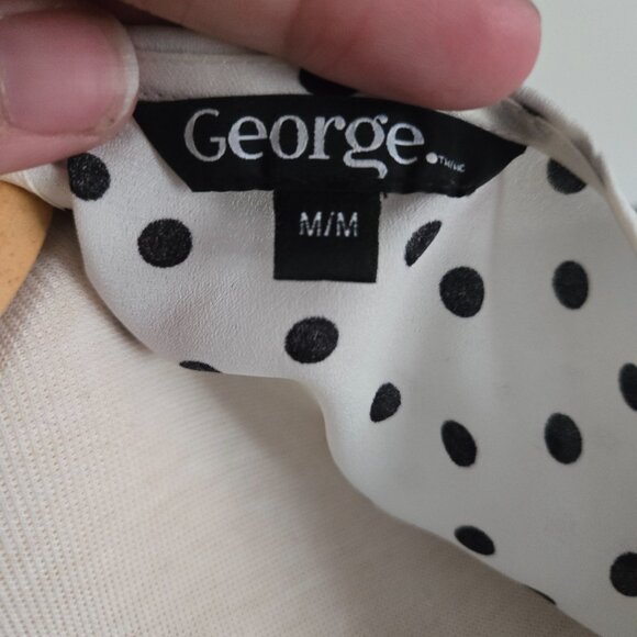 Ladies Polka-Dot Shirt - Size Medium - Picture 2 of 2